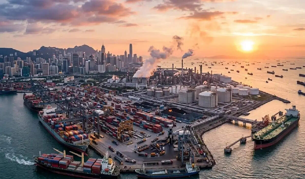 चीन की अर्थव्यवस्था पर ईरान युद्ध का प्रभाव: निर्यात में कमी और आयात में वृद्धि