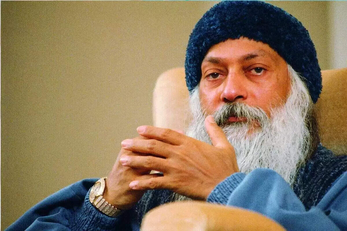 ओशो के विचार: असली रूप में रहकर कैसे बनाएं मजबूत रिश्ते
