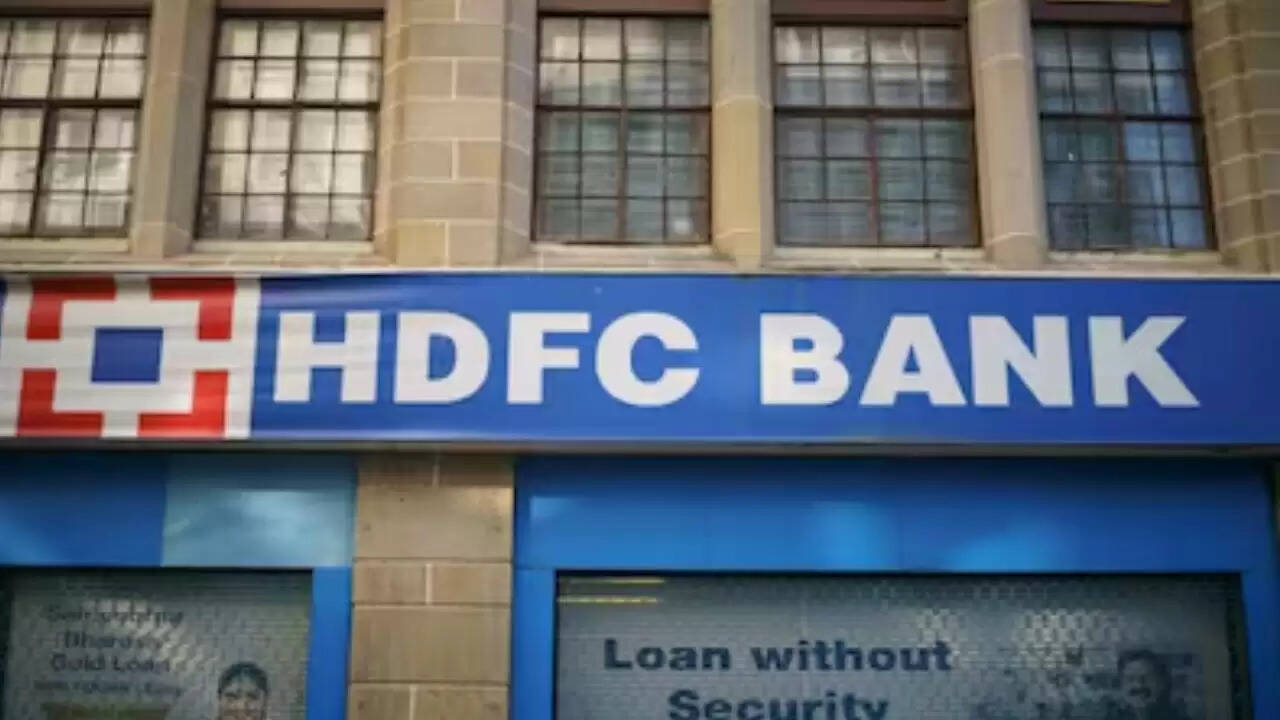 HDFC बैंक ने ब्याज दरों में की कटौती, ग्राहकों को मिली राहत