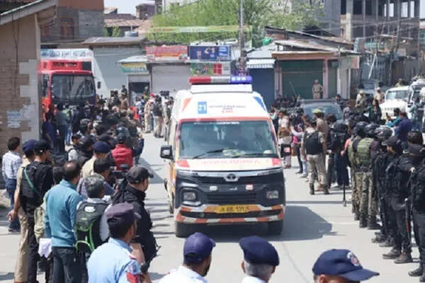 संसदीय समिति का पहलगाम आतंकी हमले के क्षेत्र का दौरा, जम्मू में महत्वपूर्ण बैठक