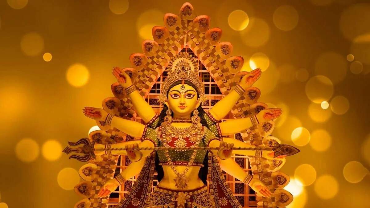 चैत्र नवरात्रि 2026: घटस्थापना और माता दुर्गा की उपासना के विशेष नियम