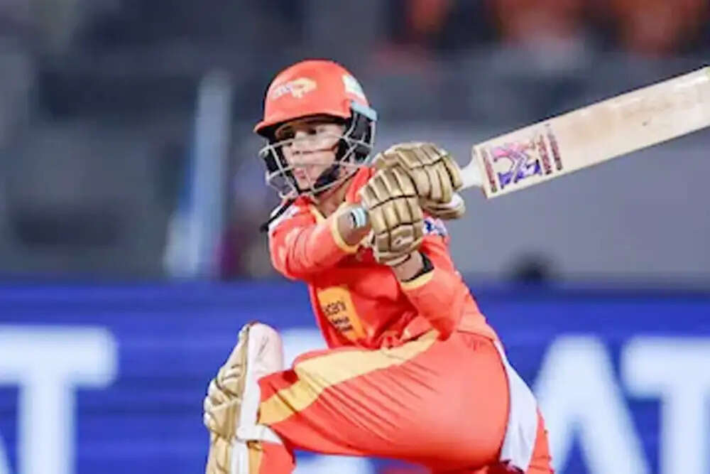 भारतीय महिला क्रिकेट टीम का साउथ अफ्रीका दौरे के लिए ऐलान, अनुष्का शर्मा को मिली पहली बार जगह