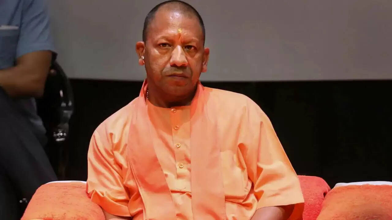 योगी आदित्यनाथ का महिलाओं की सुरक्षा के प्रति सख्त संदेश