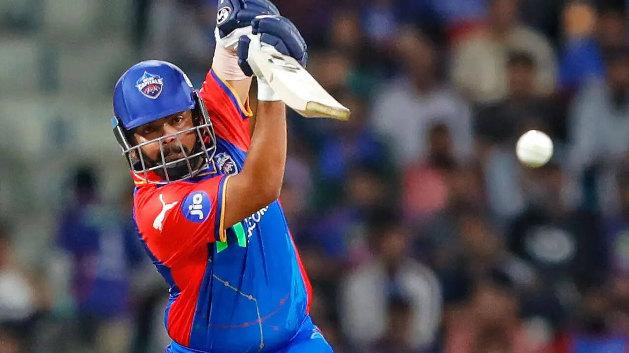 दिल्ली कैपिटल्स की शर्मनाक हार: कप्तान अक्षर पटेल पर उठे सवाल
