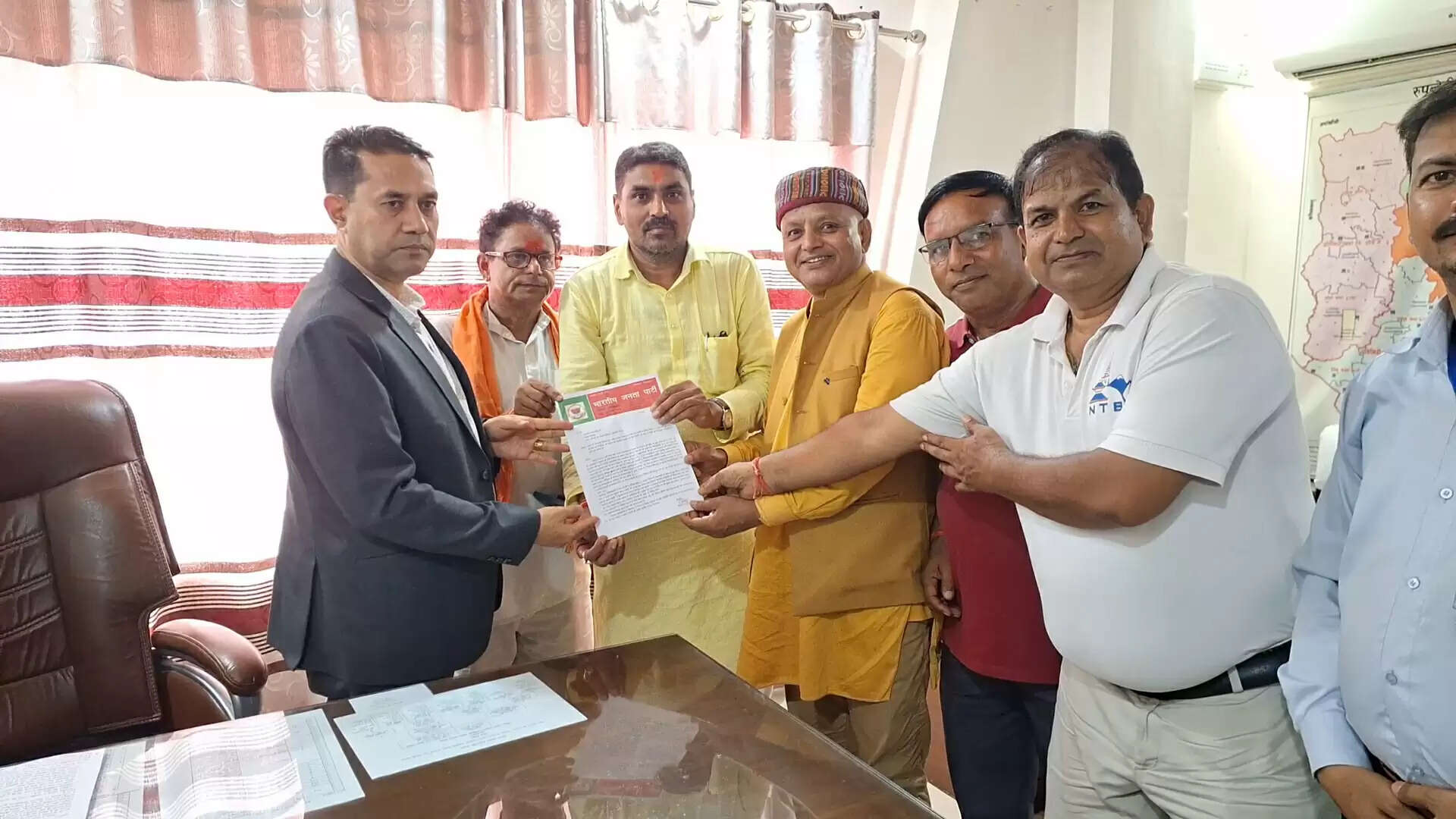 भारतीय प्रतिनिधिमंडल ने नेपाल में पर्यटकों के उत्पीड़न पर जताई चिंता