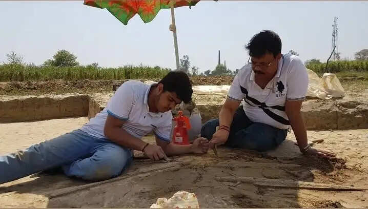 बागपत के गर्भ से निकल रहा प्राचीन समृद्ध संस्कृति का इतिहास