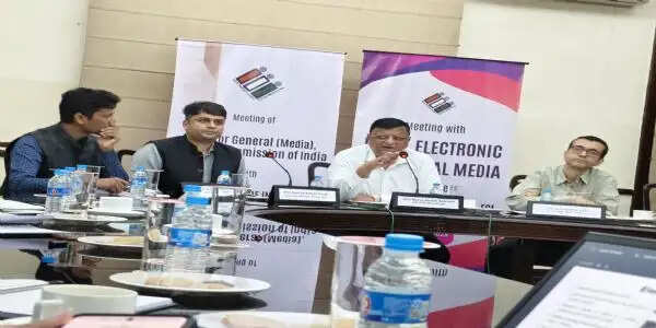 बंगाल विस चुनाव : पहले चरण में भाजपा के मजबूत इलाकों में होंगे मतदान, दूसरे चरण में तृणमूल के गढ़ में दंगल