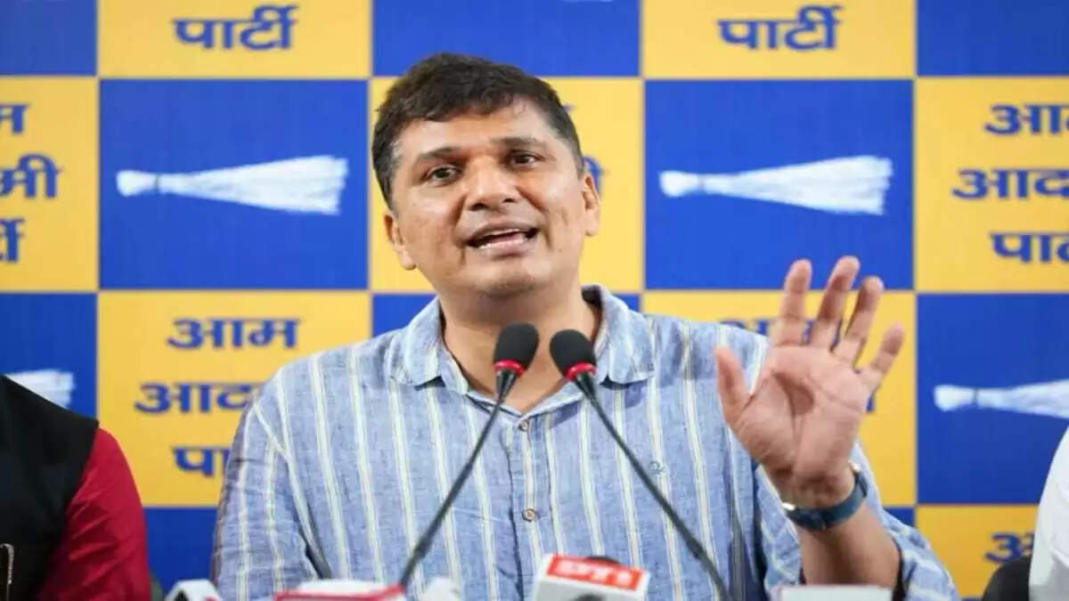 दिल्ली में झुग्गीवासियों के खिलाफ बुल्डोजर कार्रवाई पर AAP का बड़ा आंदोलन