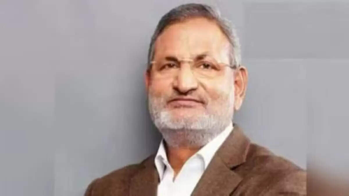 महाराष्ट्र के कृषि मंत्री माणिकराव कोकाटे का रम्मी खेलते वीडियो हुआ वायरल
