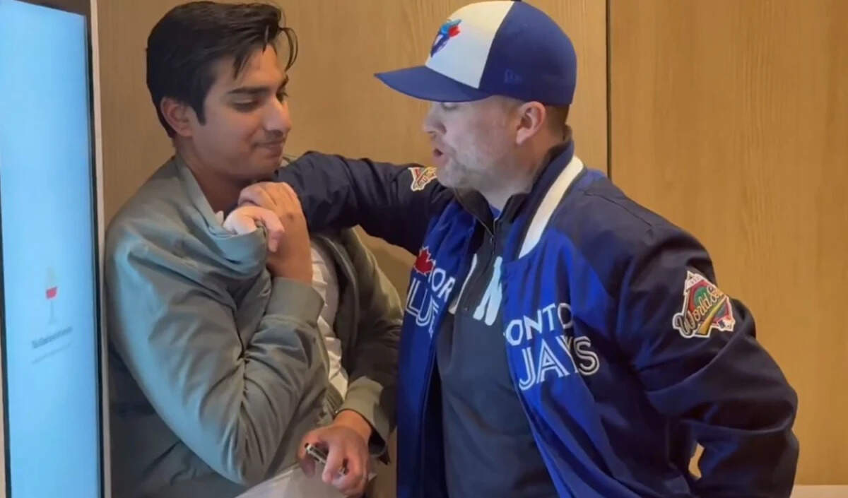 कनाडा में भारतीय मूल के व्यक्ति पर हमले का disturbing वीडियो वायरल