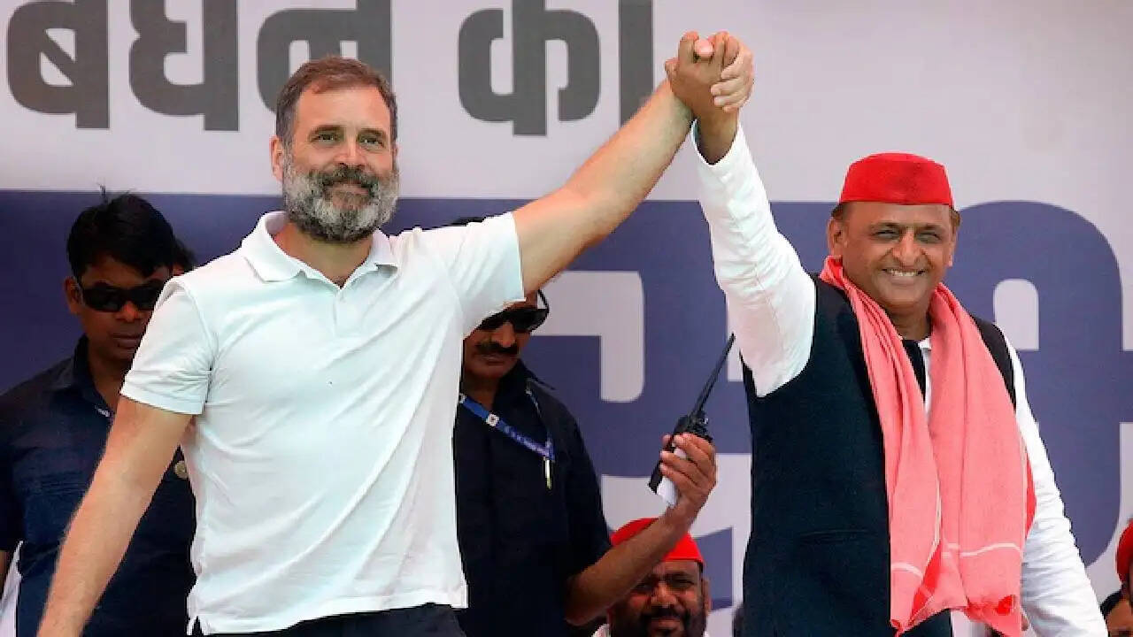 क्या 2027 में समाजवादी पार्टी और कांग्रेस का गठबंधन होगा सफल? जानें अखिलेश यादव की रणनीति
