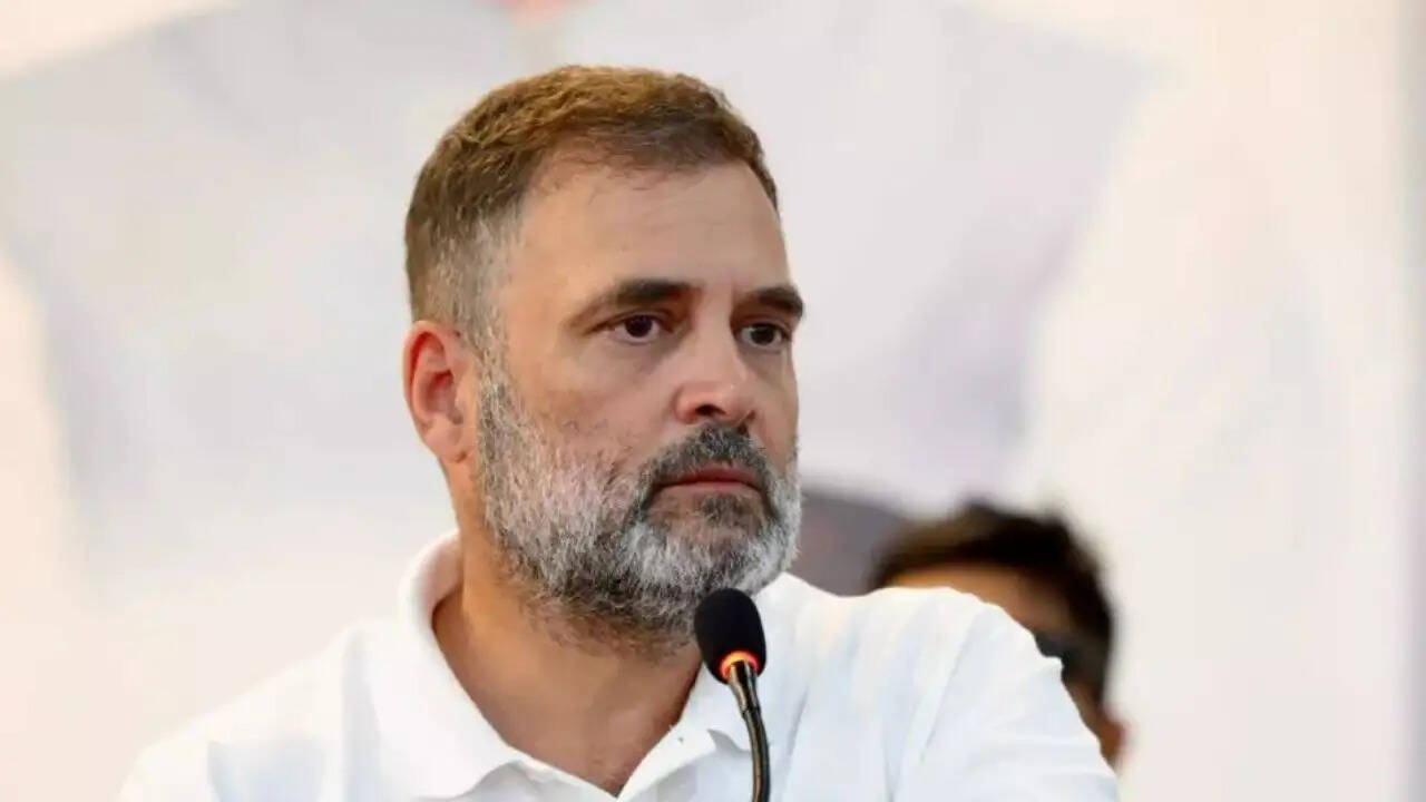 पंजाब में चुनावी तैयारी: कांग्रेस की नई रणनीतियों पर चर्चा