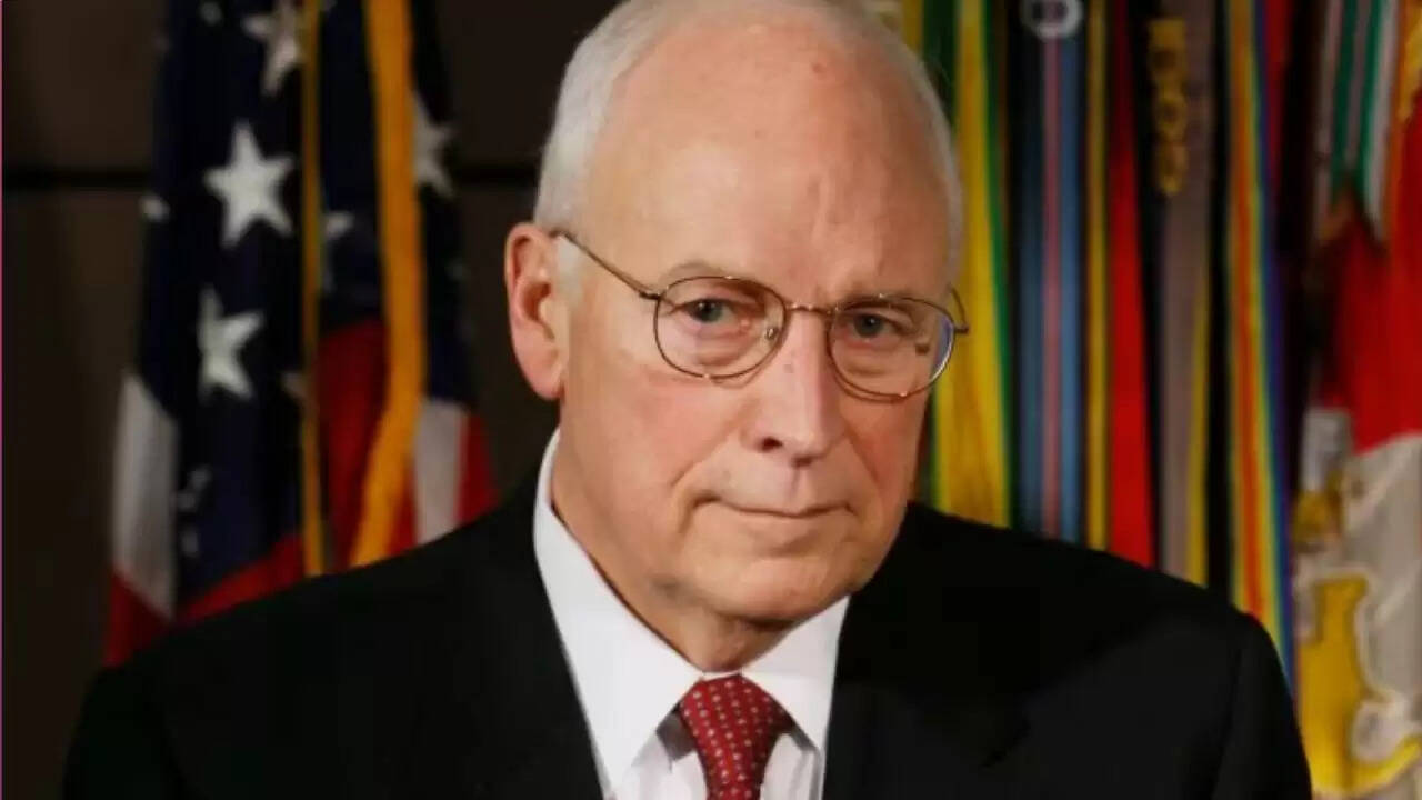 डिक चेनी का निधन: अमेरिकी राजनीति के प्रभावशाली नेता का सफर