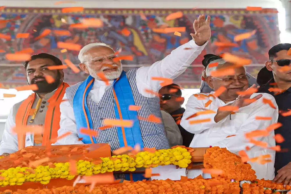 प्रधानमंत्री मोदी ने बिहार में 28 विकास परियोजनाओं का उद्घाटन किया