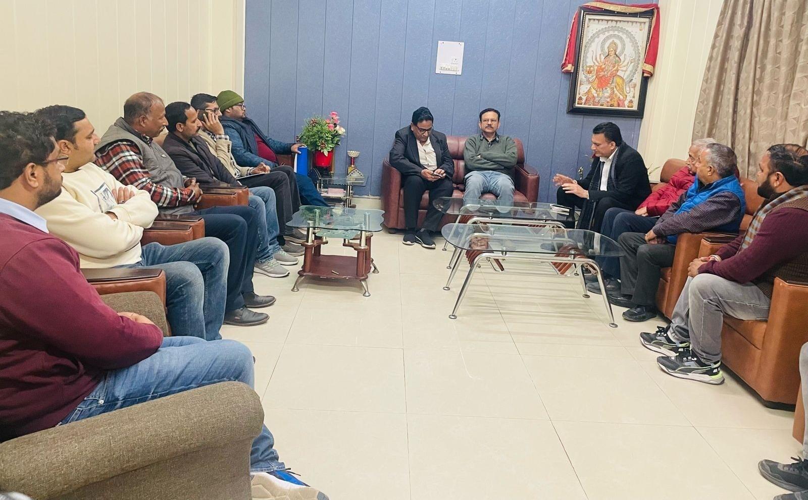 होटल एसोसिएशन के प्रतिनिधिमंडल ने आई.आर.सी.टी.सी. के सीएमडी से की मुलाकात