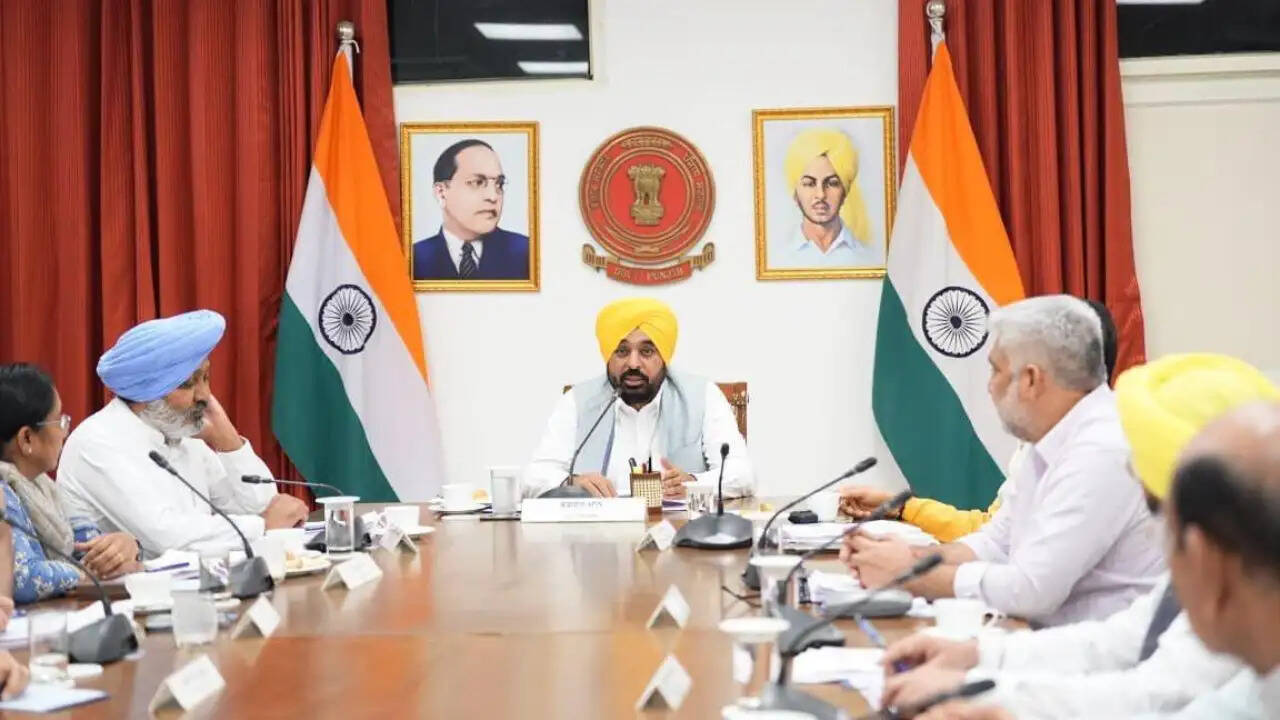 पंजाब सरकार का ऐतिहासिक फैसला: 65,000 कर्मचारियों को मिलेगा स्थायी रोजगार