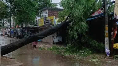 लखनऊ में भारी बारिश से जनजीवन प्रभावित, 27 सितंबर तक मौसम में बदलाव की संभावना