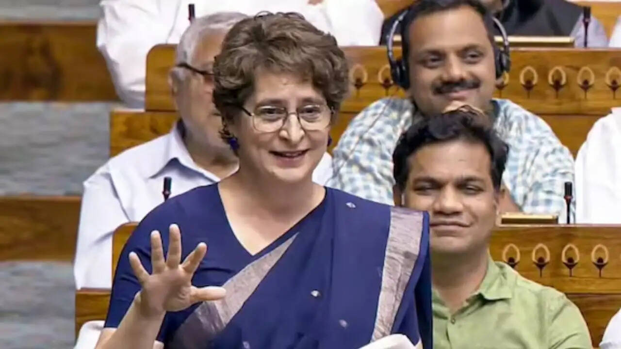 प्रियंका गांधी का प्रभावशाली भाषण: 21 मिनट में सदन में मचाई हलचल