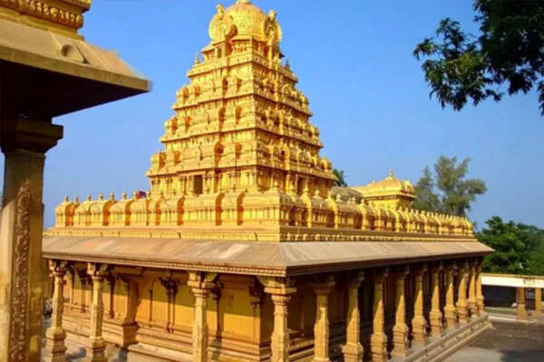 सोने से बना भारत का अनोखा मंदिर: दीपावली पर विशेष पूजा