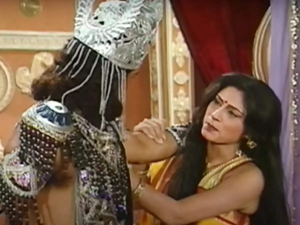 द्रौपदी के वस्त्रहरण का सीन: रूपा गांगुली की भावनात्मक परफॉर्मेंस