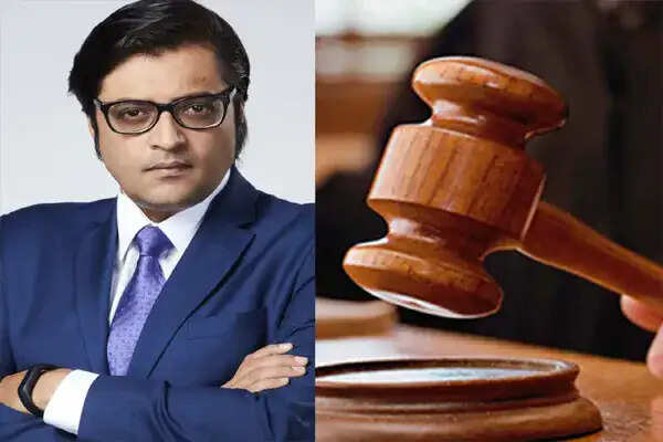 अर्नब गोस्वामी को दिल्ली हाई कोर्ट ने भेजा समन, कांग्रेस ने दायर किया 2 करोड़ का मानहानि केस