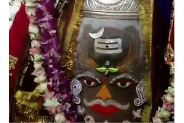 उज्जैन में महाकालेश्वर मंदिर में भव्य भस्म आरती का आयोजन