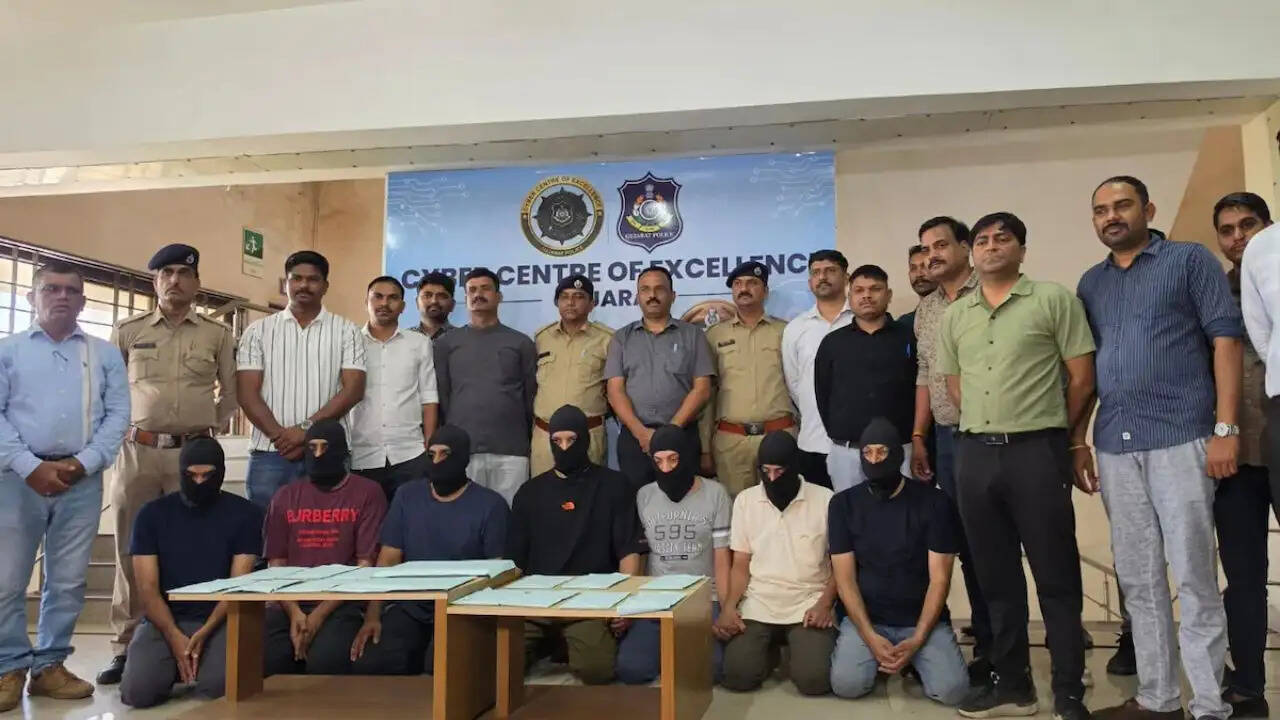 गुजरात पुलिस ने अंतरराष्ट्रीय क्रिप्टो-हवाला नेटवर्क का किया पर्दाफाश