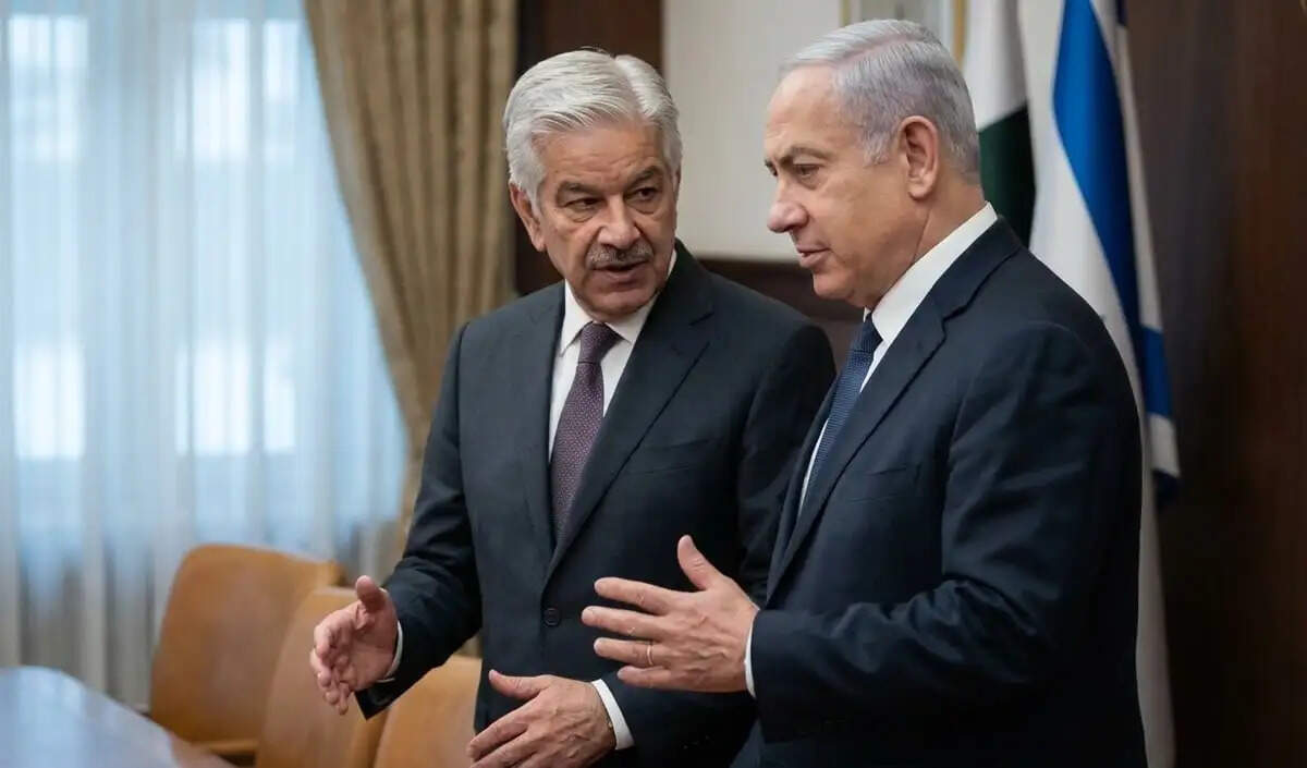 पाकिस्तान के मंत्री की विवादास्पद टिप्पणियों से US-ईरान वार्ता पर संकट