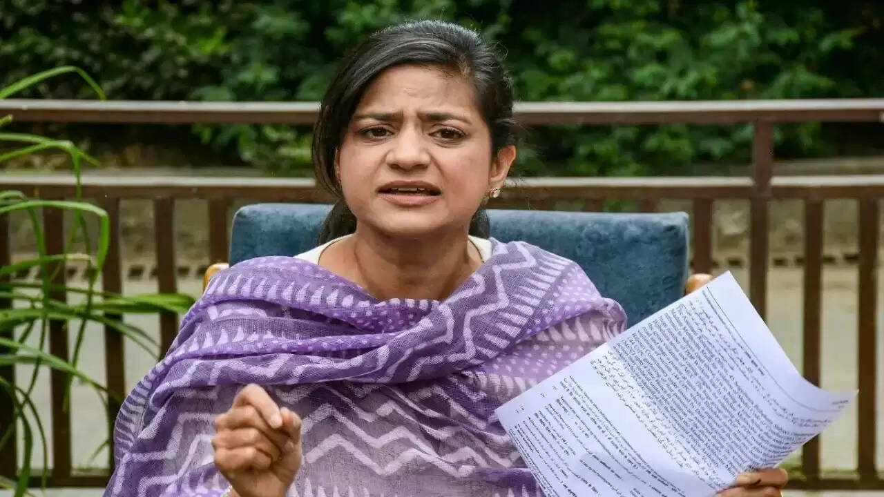 ओडिशा में प्रवासी मजदूर की हत्या पर विवाद, इल्तिजा मुफ्ती ने उठाया सवाल