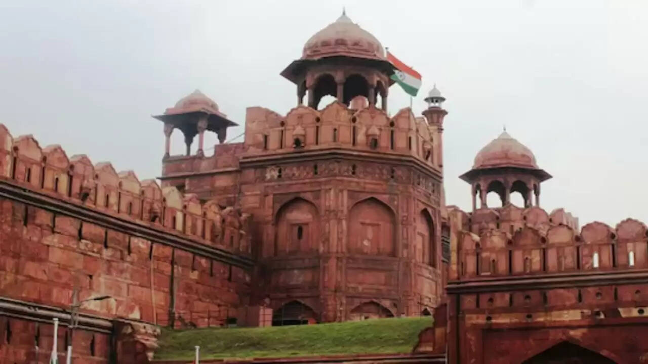 दिल्ली फाउंडेशन डे 2025: सरदार पटेल की जयंती पर भव्य उत्सव का आयोजन