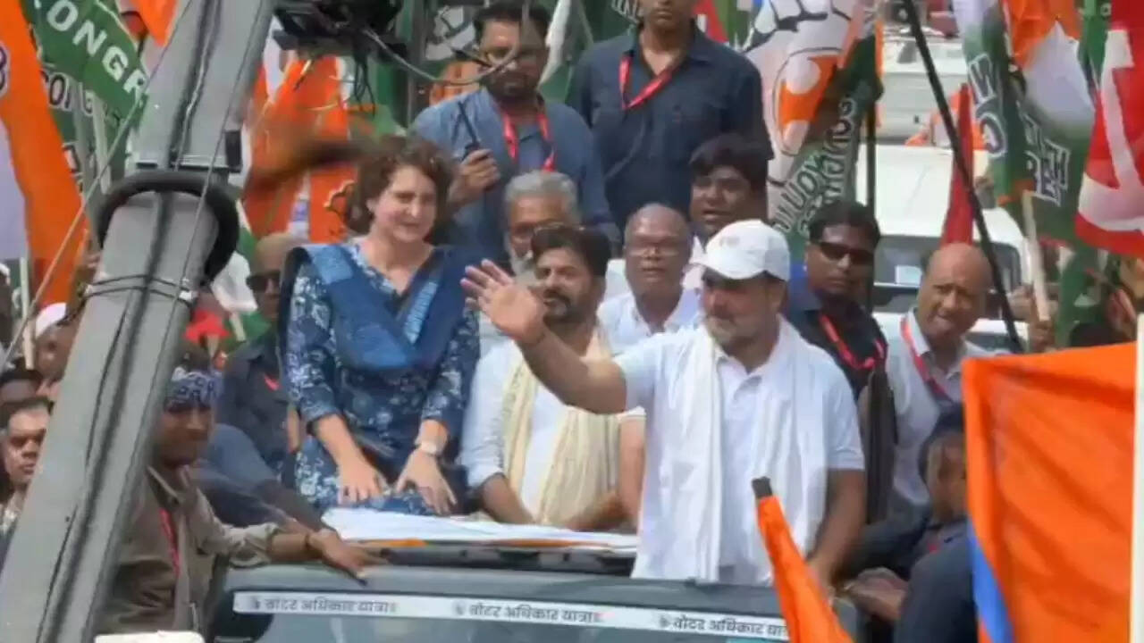 राहुल गांधी की वोटर अधिकार यात्रा का 10वां दिन: प्रियंका गांधी का समर्थन