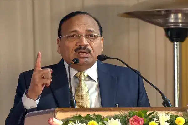 CJI सूर्यकांत ने फर्जी जातिवादी बयान पर जताई कड़ी नाराजगी
