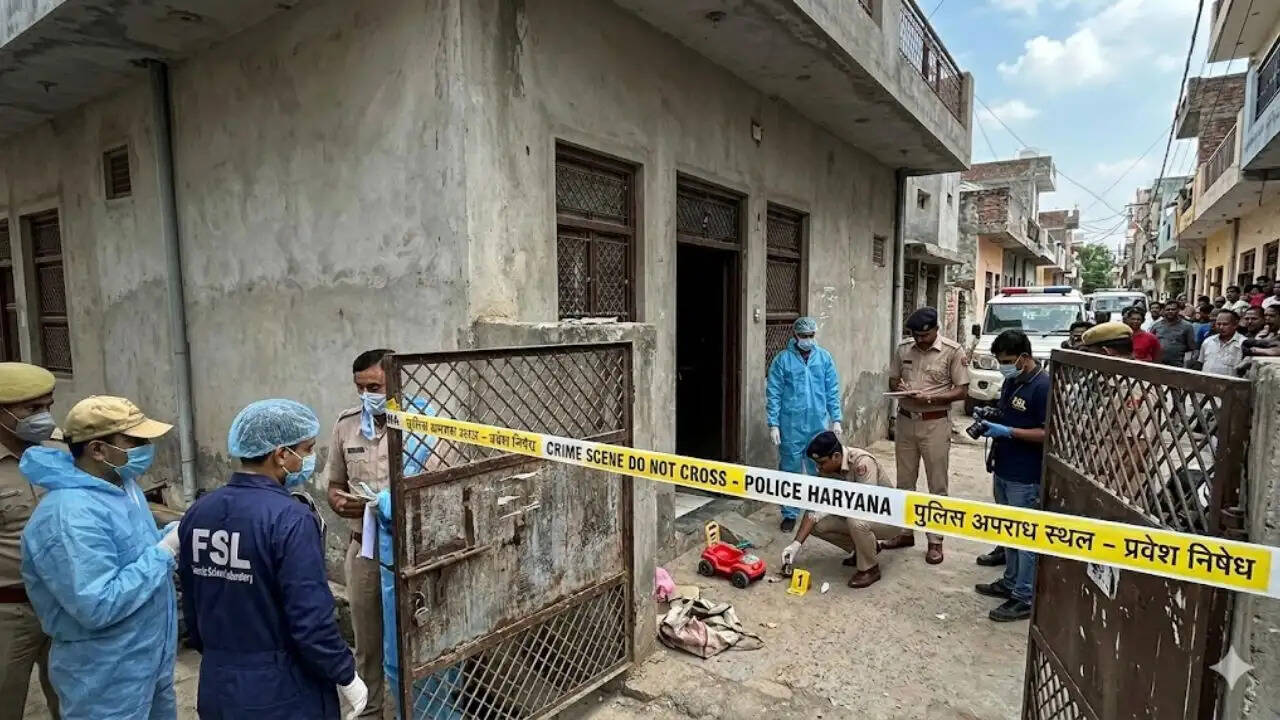 गुरुग्राम में मां ने की बेटी की हत्या, आत्महत्या की कोशिश से इलाके में मचा हड़कंप