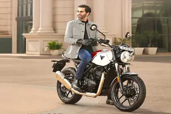 ट्रायम्फ की नई 350 सीसी बाइक्स: कीमतों में भारी गिरावट और नई पेशकश