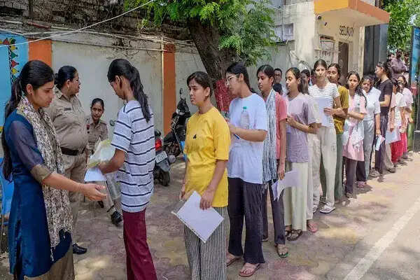 NEET-UG परीक्षा की नई तिथि की घोषणा, 21 जून को होगी