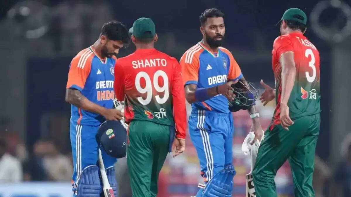 बांग्लादेश दौरे के लिए पाकिस्तान की 15 सदस्यीय टीम का ऐलान