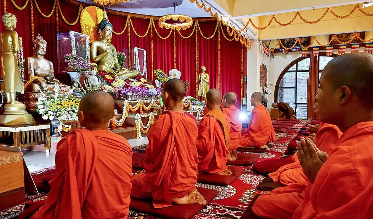 बुद्ध पूर्णिमा: महत्व और पूजा विधि