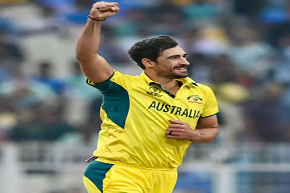 मिचेल स्टार्क का ऐतिहासिक प्रदर्शन, इंग्लैंड के खिलाफ 7 विकेट लिए