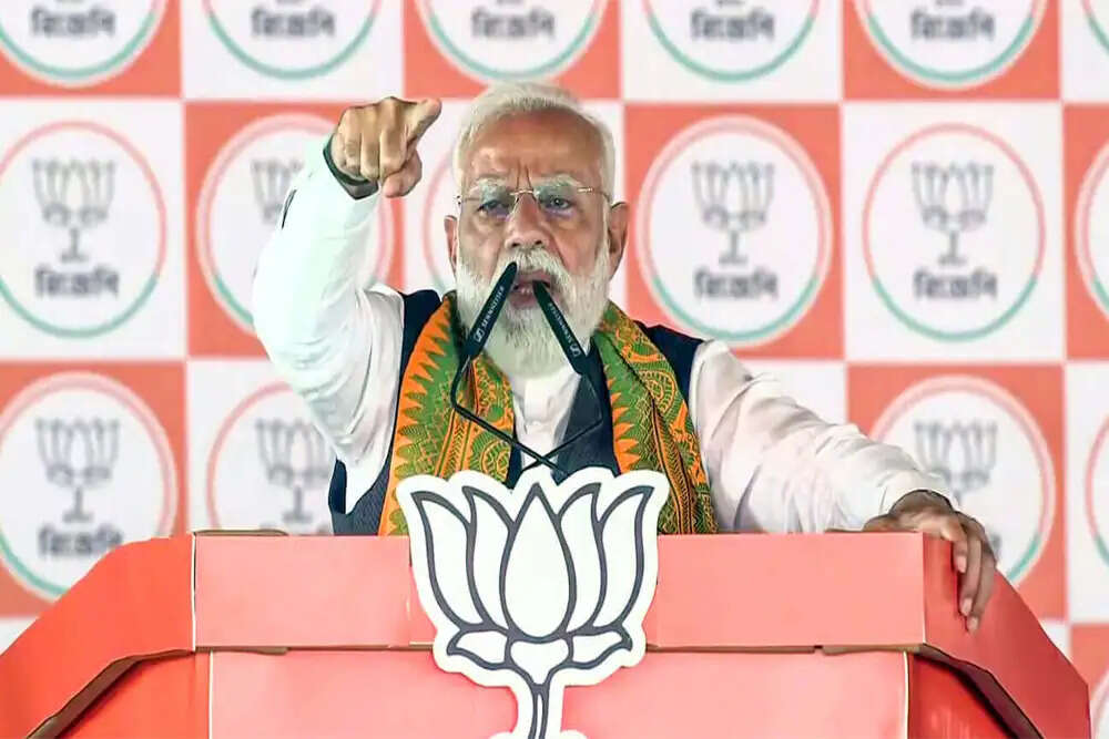 पश्चिम बंगाल चुनाव: भाजपा का आत्मविश्वास और जमीनी हकीकत