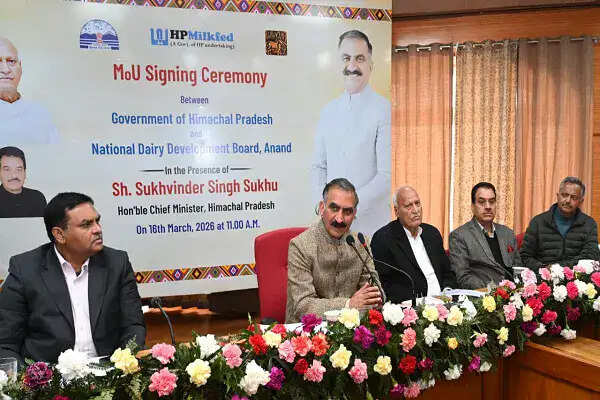 हिमाचल प्रदेश में डेयरी विकास के लिए समझौता ज्ञापनों पर हस्ताक्षर
