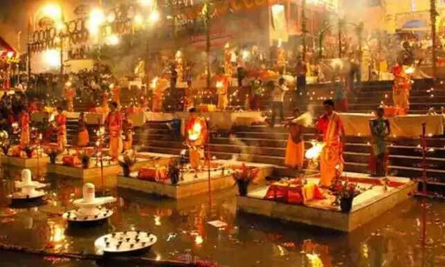 Dev Diwali 2025: Importance and Rituals for Prosperity