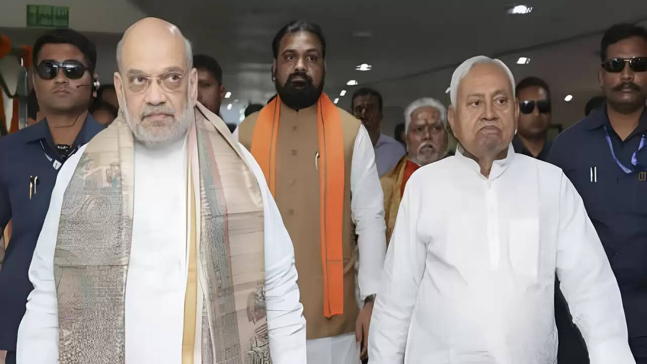 बिहार में गृह मंत्रालय को लेकर राजनीतिक खींचतान जारी