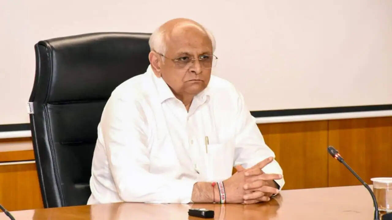 गुजरात में समान नागरिक संहिता: क्या यह सामाजिक सुधार का एक नया अध्याय है?