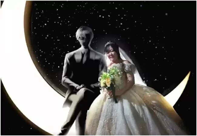 जापानी महिला ने एआई से की शादी, तकनीक का अनोखा उदाहरण