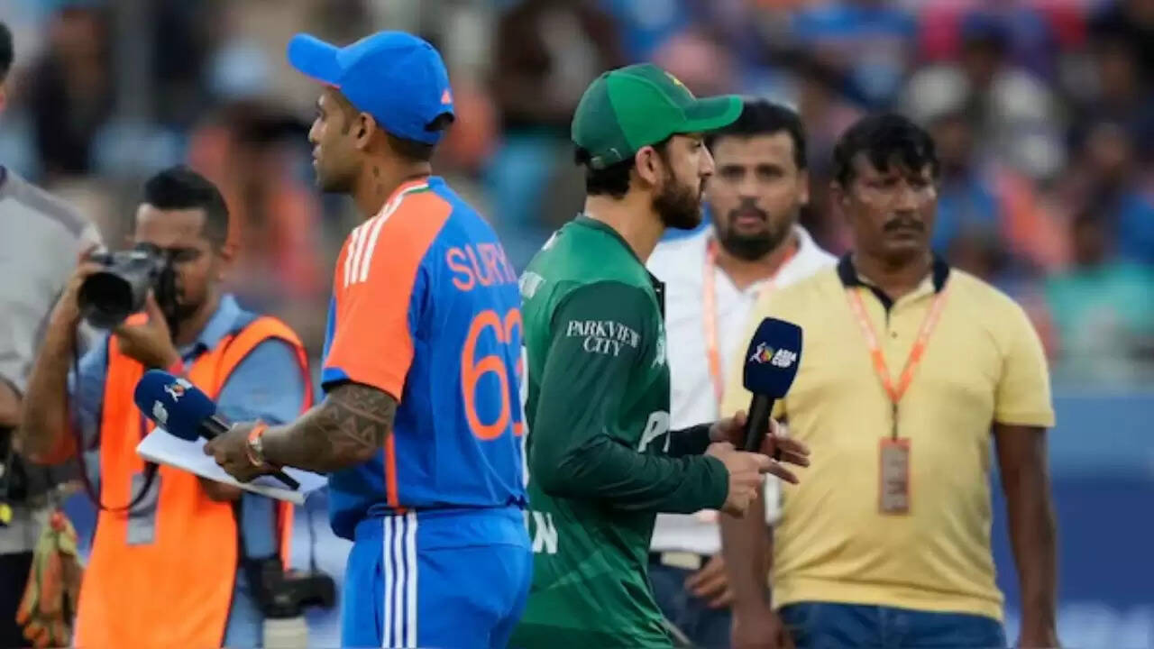मोहम्मद युसुफ की विवादास्पद टिप्पणी पर पाकिस्तान क्रिकेट बोर्ड की प्रतिक्रिया
