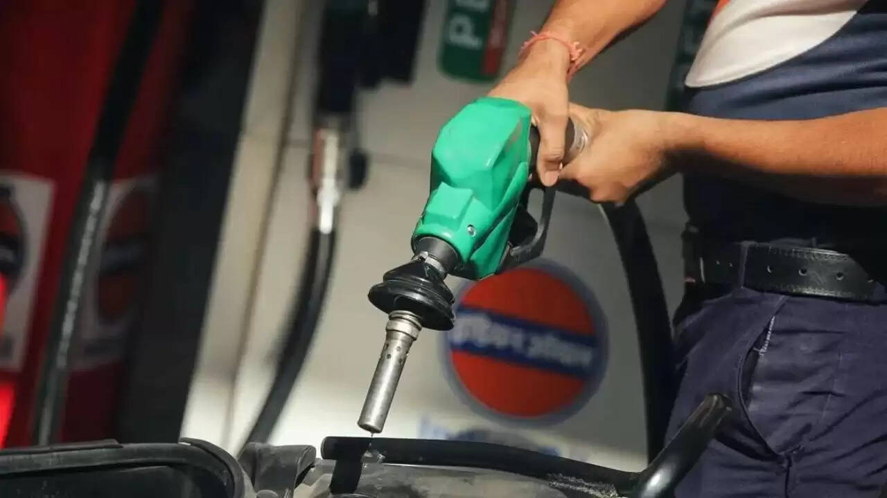 आज के पेट्रोल और डीजल के दाम: जानें अपने शहर की कीमतें