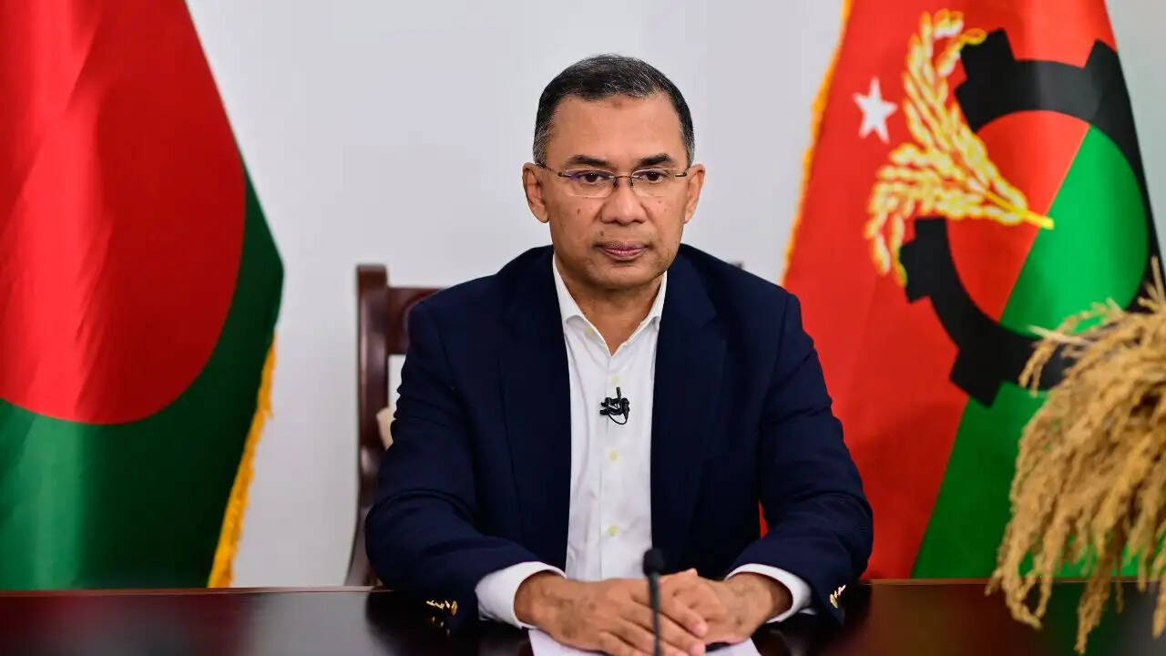 बांग्लादेश में सांप्रदायिक हिंसा: मौलाना की हत्या और हिंदू संपत्तियों पर हमला