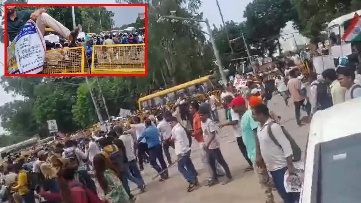 बिहार में STET अभ्यर्थियों का प्रदर्शन, पुलिस ने किया लाठीचार्ज