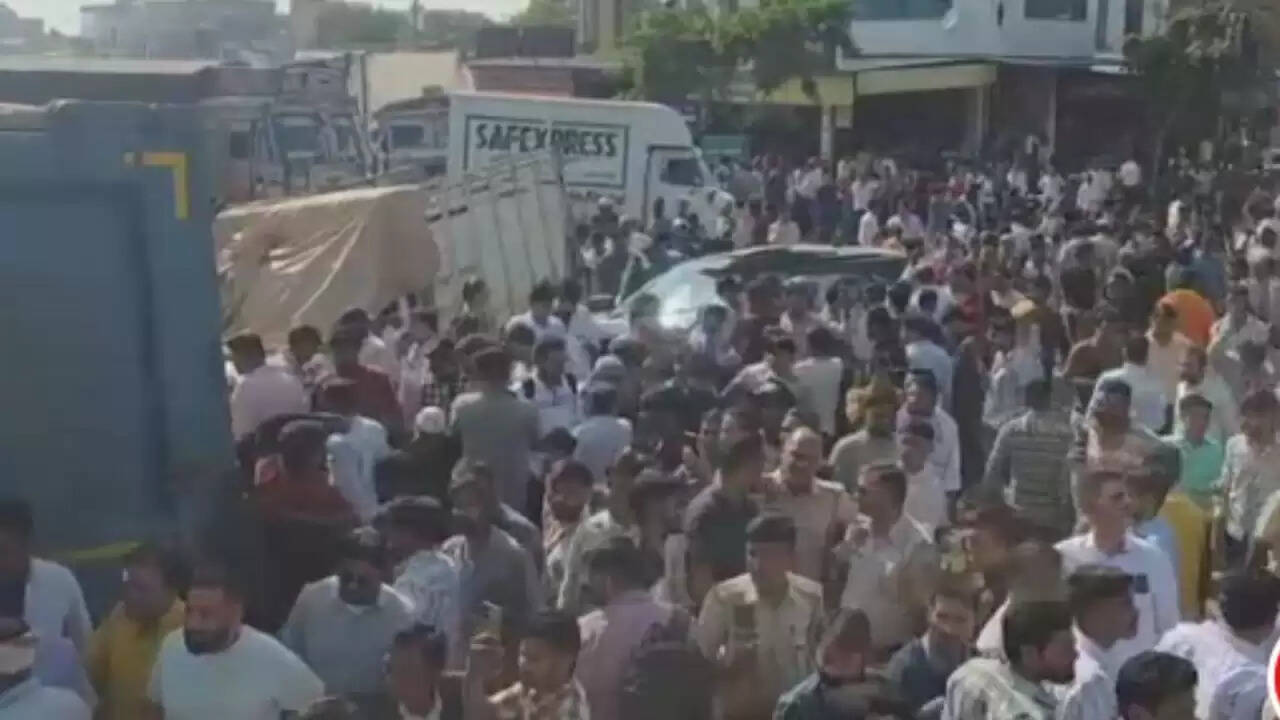 जयपुर में डंपर हादसे ने मचाई तबाही: 10 की मौत, 18 घायल