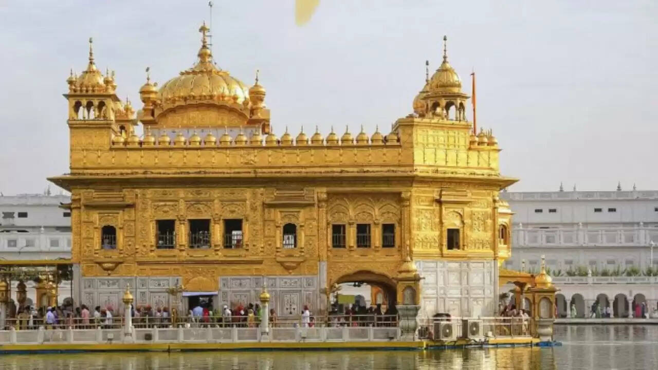 गोल्डन टेम्पल को मिली बम से उड़ाने की धमकी: सुरक्षा एजेंसियों में हड़कंप